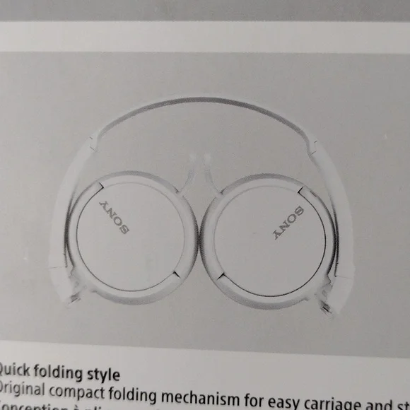 Sony Headphones - Picture 7 of 14